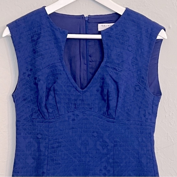 TRINA Turk Blue Dress V-Neck Geometric Textured jacquard  2 - Picture 3 of 8